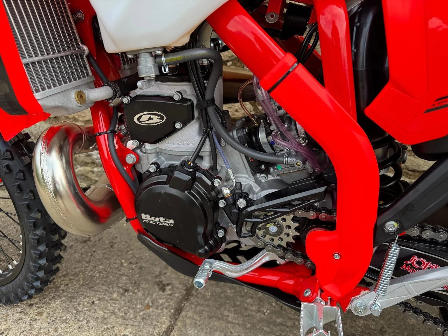 Beta RR250 X-PRO Enduro Bike, New 2026 Model, In Stock & Ready To Ride - Image 4