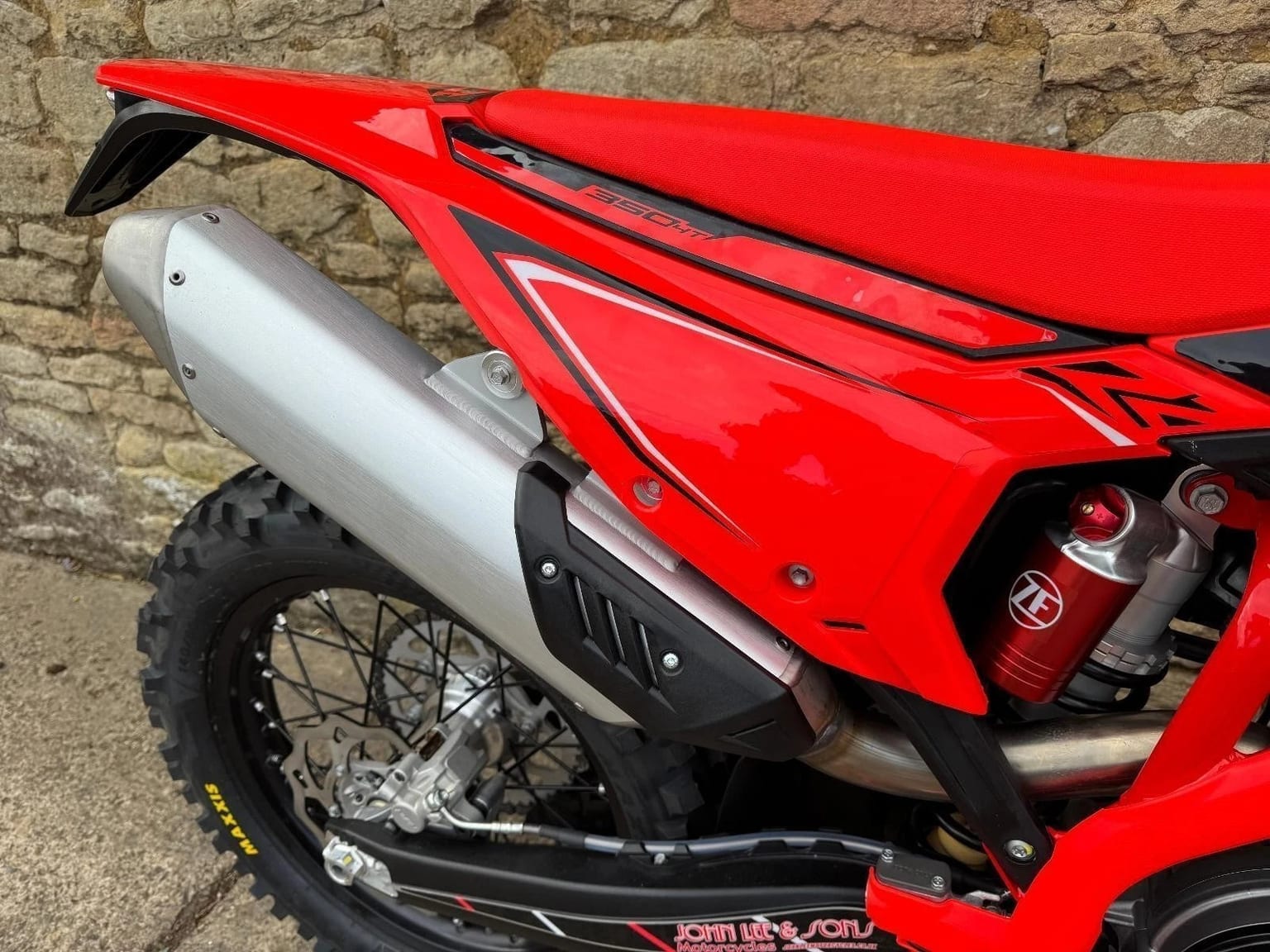 Beta RR350 X-PRO 4T Enduro Bike, New 2026 Model, In Stock, Ready To Ride Today - Image 6