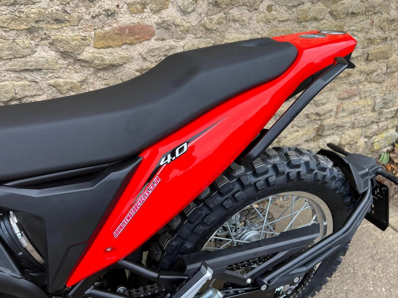 Beta Alp 4.0 Trail Bike, Brand New 2025 Model, In Stock, Both Colours Available - Image 4