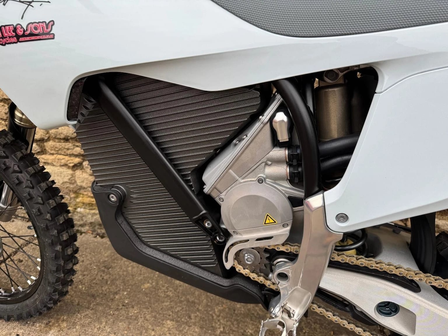 Stark Varg MX 1.2 Motocross Bike 60HP, White, New 2026 Model, In Stock & Ready - Image 4