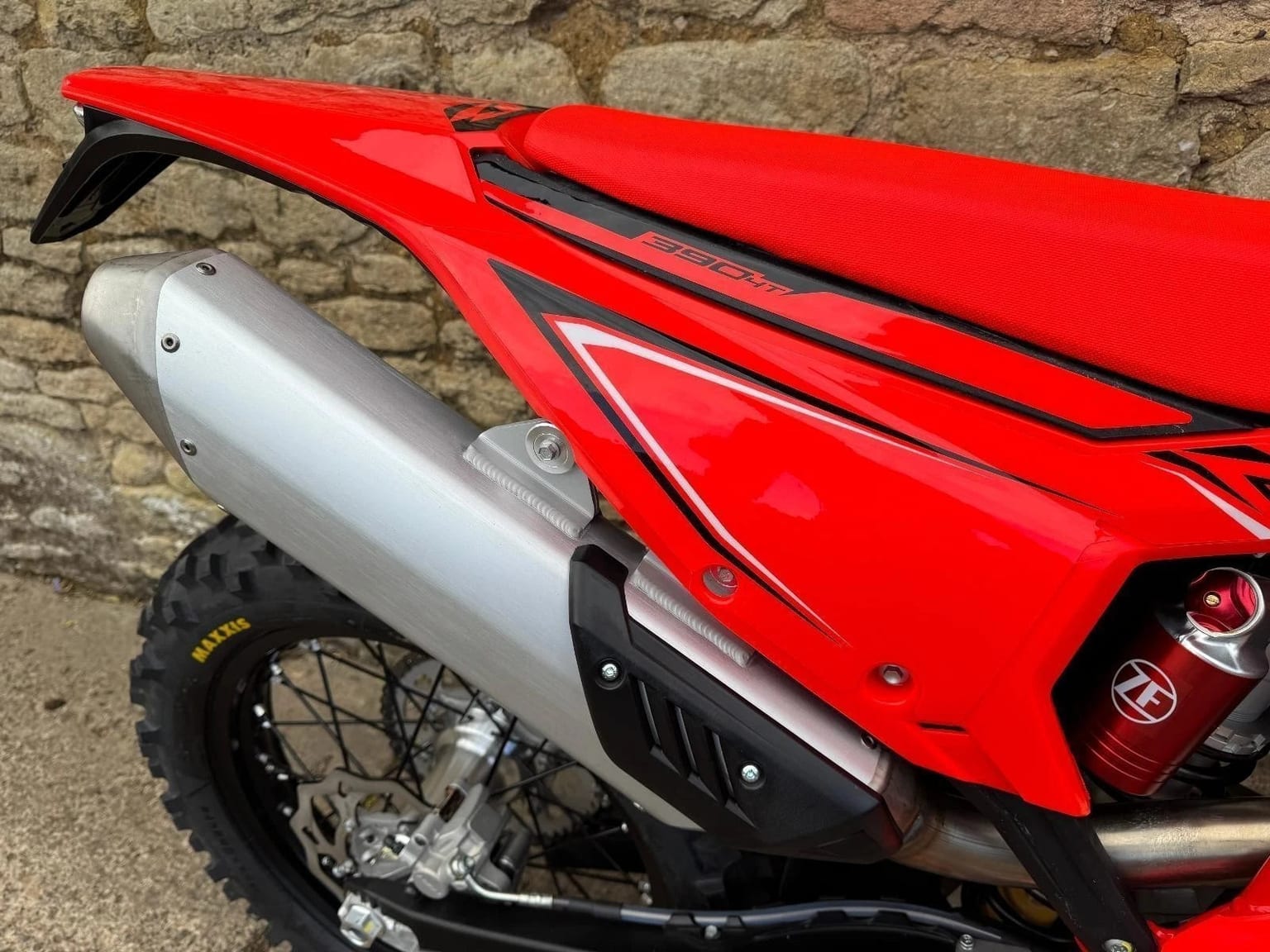 Beta RR390 X-PRO 4T Enduro Bike, New 2026 Model, In Stock, Ready To Ride Today - Image 5