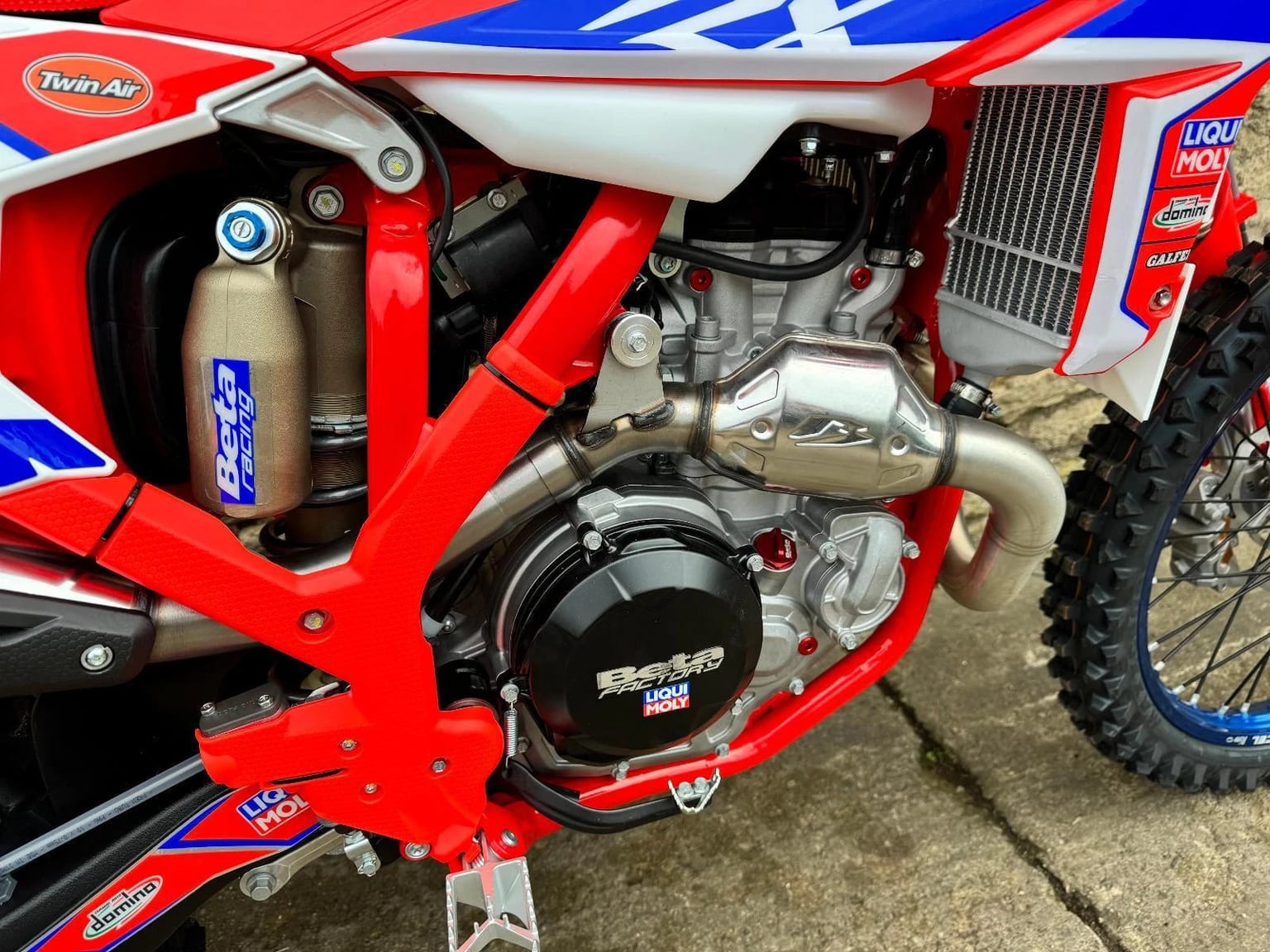 Beta RX450 4T Motocross Bike, 2025 Model, One Previous Owner, Never Ridden - Image 10