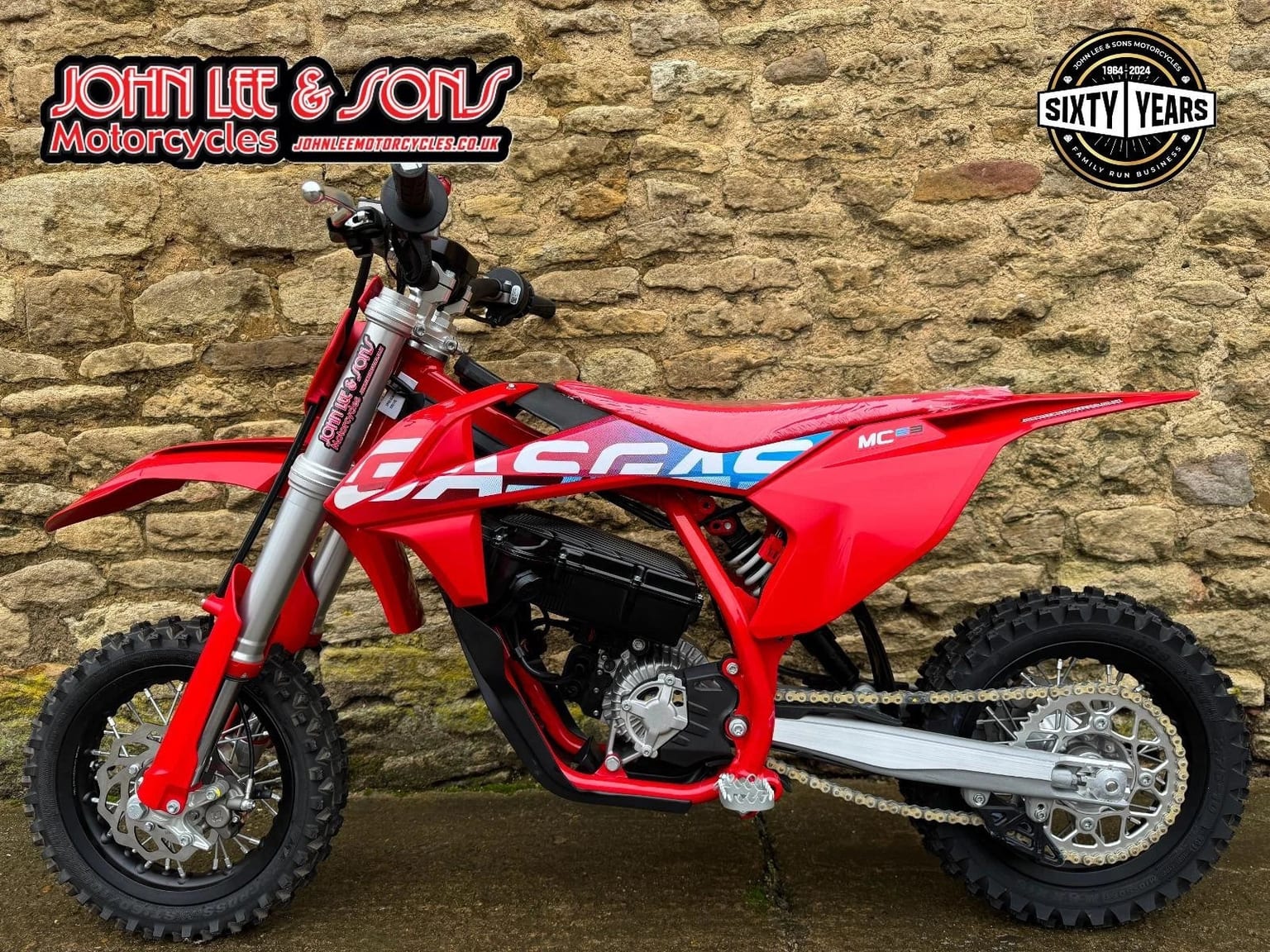 Gas Gas MC-E 3 Electric Kids Motocross Bike, New 2024 Model, Charger Included, Clearance - Image 2