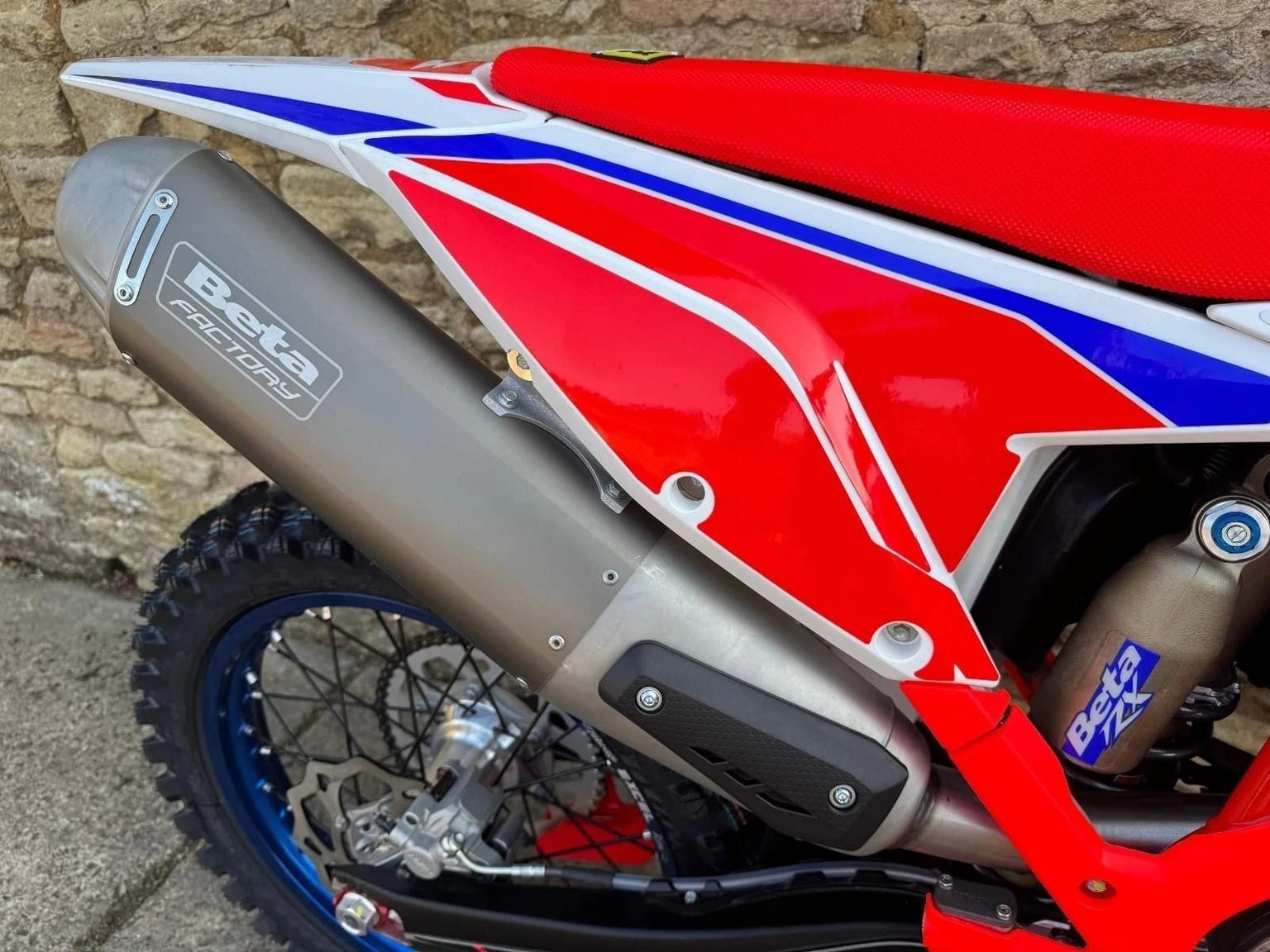 Beta RX450 4T Motocross Bike, New 2026 Model, In Stock & Ready To Ride - Image 12