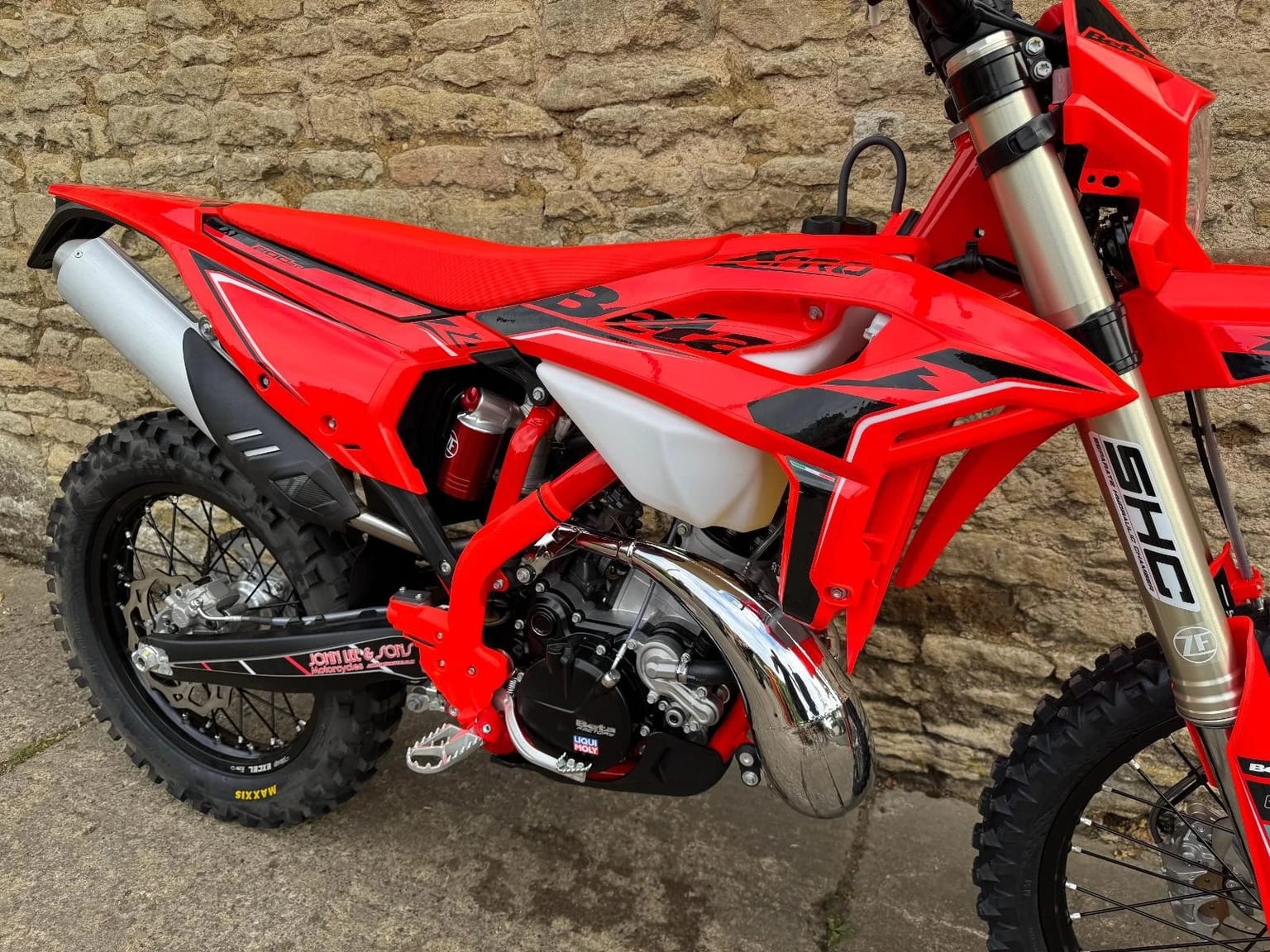Beta RR200 X-PRO Enduro Bike, New 2026 Model, In Stock & Ready To Ride Today - Image 12