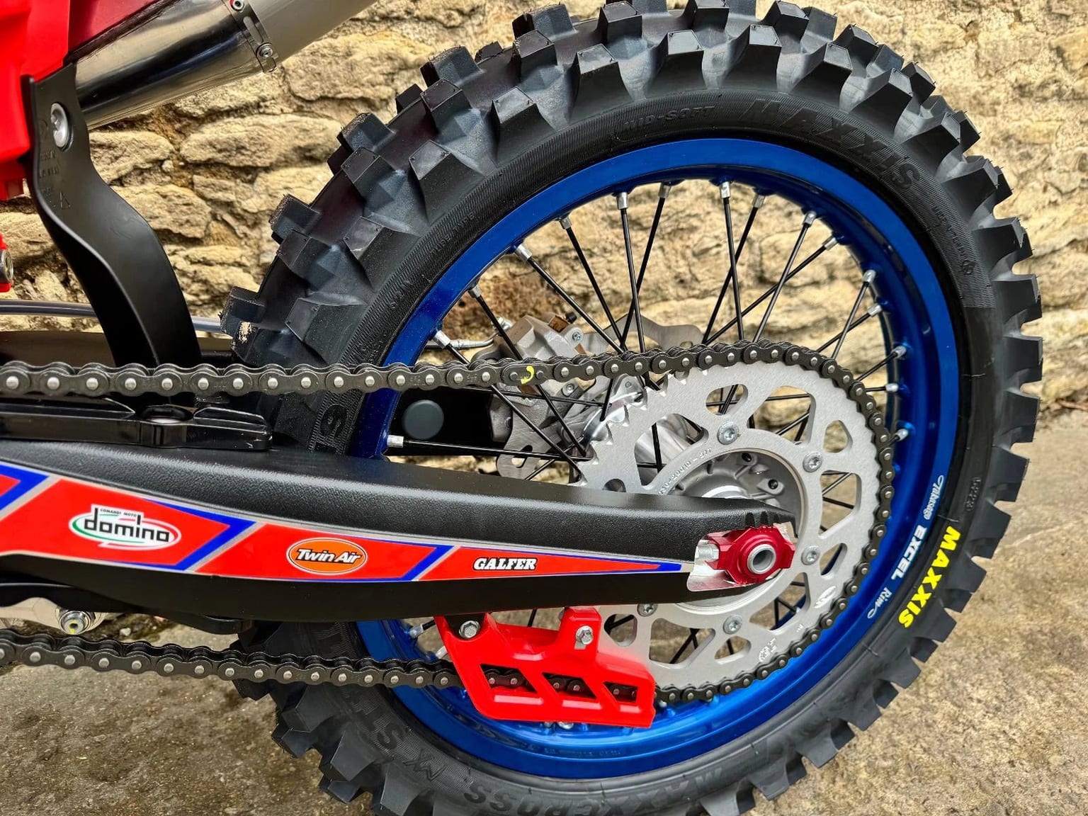 Beta RX450 4T Motocross Bike, 2025 Model, One Previous Owner, Never Ridden - Image 3